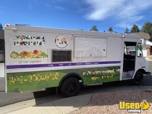 2000 P30 All-purpose Food Truck Concession Window Colorado Gas Engine for Sale