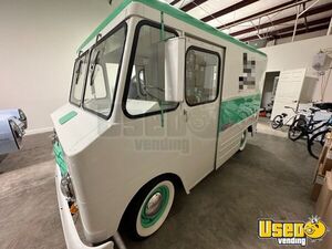 1963 Vintage C10 Step Van Vending Truck All-purpose Food Truck Diamond Plated Aluminum Flooring Florida Gas Engine for Sale