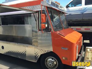 1973 3500 All-purpose Food Truck Upright Freezer Nevada Gas Engine for Sale