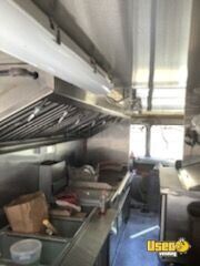 1979 Step Van Kitchen Food Truck All-purpose Food Truck Stainless Steel Wall Covers Colorado Gas Engine for Sale