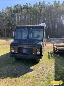 1982 P30 Kitchen Food Truck All-purpose Food Truck Exterior Customer Counter South Carolina Gas Engine for Sale