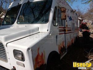 1984 F350 Step Van Barbecue Food Truck Barbecue Food Truck Iowa Gas Engine for Sale