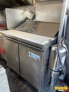 1984 P30 Kitchen Food Truck All-purpose Food Truck Fryer New York for Sale