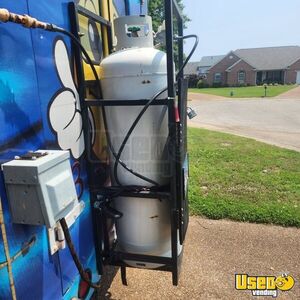 1985 P30 All-purpose Food Truck Refrigerator Tennessee Gas Engine for Sale
