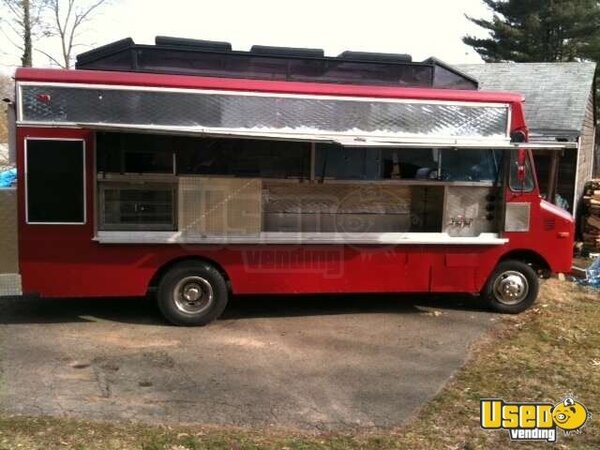 1986 Gmc P35 Kurbmaster All-purpose Food Truck New Jersey Gas Engine for Sale