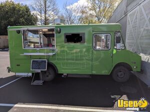 1986 P30 Step Van All-purpose Food Truck Concession Window Oregon Diesel Engine for Sale