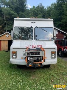 1987 P30 Step Van Kitchen Food Truck All-purpose Food Truck Cabinets Pennsylvania Gas Engine for Sale