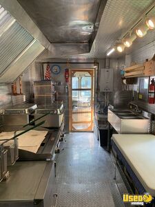 1987 P30 Step Van Kitchen Food Truck All-purpose Food Truck Exterior Customer Counter Pennsylvania Gas Engine for Sale