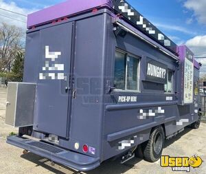 1987 Step Van Kitchen Food Truck All-purpose Food Truck Concession Window Indiana Gas Engine for Sale
