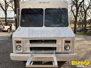 1988 P30 All-purpose Food Truck Concession Window Oklahoma Gas Engine for Sale