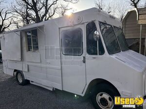 1988 P30 All-purpose Food Truck Oklahoma Gas Engine for Sale