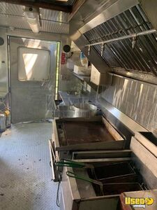 1988 P30 Step Van Kitchen Food Truck All-purpose Food Truck Concession Window New York for Sale