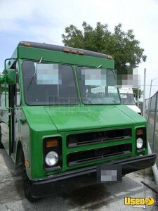 1990 Chevy Step Van All-purpose Food Truck Cabinets Texas Gas Engine for Sale
