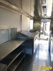 1990 Kitchen Food Truck All-purpose Food Truck Refrigerator California Gas Engine for Sale
