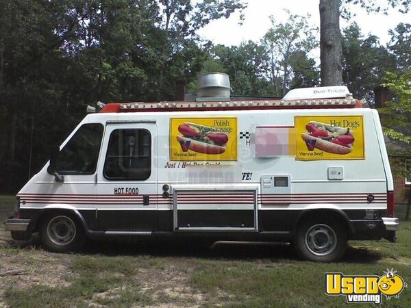 1991 Caravan Kitchen Food Truck All-purpose Food Truck Virginia for Sale