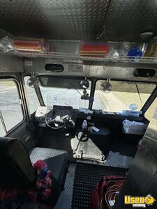 1991 P30 Ice Cream Truck Stainless Steel Wall Covers Maryland Diesel Engine for Sale