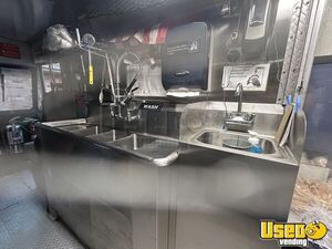1993 P30 All-purpose Food Truck Exterior Customer Counter Florida Gas Engine for Sale