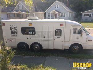 1993 Spartan Pizza Food Truck Ohio Diesel Engine for Sale