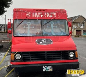 1994 P30 All-purpose Food Truck All-purpose Food Truck Stainless Steel Wall Covers Oregon Gas Engine for Sale