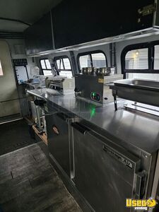 1995 E350 All-purpose Food Truck Exterior Customer Counter Michigan Diesel Engine for Sale
