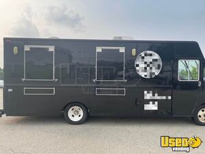 1995 P-30 Step Van Kitchen Food Truck All-purpose Food Truck Air Conditioning Pennsylvania Diesel Engine for Sale