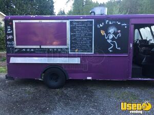 1995 P Series All-purpose Food Truck Exterior Customer Counter Washington for Sale