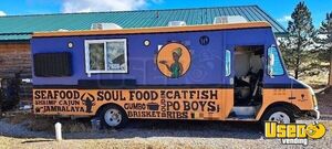 1995 P30 Kitchen Food Truck All-purpose Food Truck Wyoming Diesel Engine for Sale