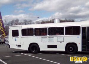 1996 Tc2000 All-purpose Food Truck Air Conditioning West Virginia Diesel Engine for Sale