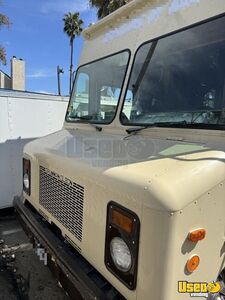 1997 P30 Grumman Olson All-purpose Food Truck Concession Window California Diesel Engine for Sale