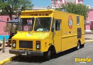 1997 P30 Van All-purpose Food Truck Colorado Gas Engine for Sale