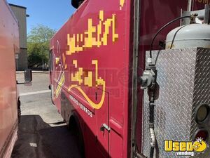 1998 Food Truck All-purpose Food Truck Floor Drains Arizona Diesel Engine for Sale