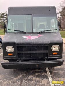 1998 P30 All-purpose Food Truck Air Conditioning Michigan Gas Engine for Sale