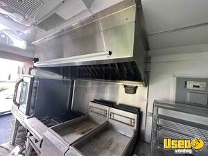 1998 P30 All-purpose Food Truck Upright Freezer Florida Diesel Engine for Sale