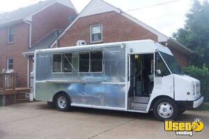 1998 Utility Master All-purpose Food Truck Tennessee Diesel Engine for Sale