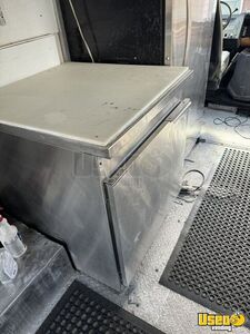 1999 Chassis All-purpose Food Truck 45 Connecticut Gas Engine for Sale