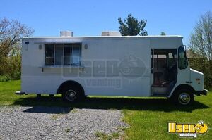 1999 Chevy P-40 Catering Food Truck Electrical Outlets North Carolina Gas Engine for Sale