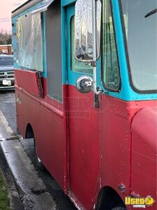 1999 P30 All-purpose Food Truck Concession Window Maryland for Sale