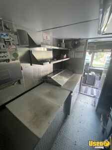 1999 P30 Step Van Kitchen Food Truck All-purpose Food Truck Exhaust Hood Illinois Gas Engine for Sale