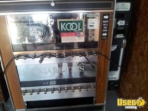 1999 Soda Vending Machines Texas for Sale