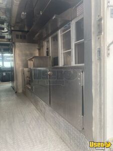 1999 Workhorse All-purpose Food Truck Cabinets New York Gas Engine for Sale