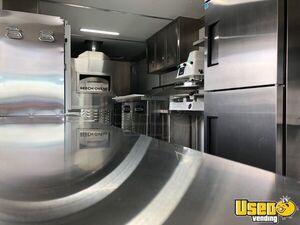 20' Step Van Kitchen Food Truck Pizza Food Truck Diamond Plated Aluminum Flooring Texas for Sale