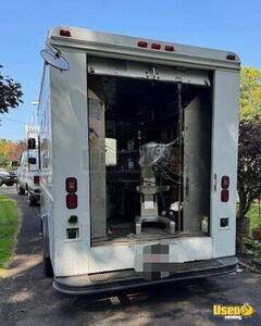 2000 All-purpose Food Truck Catering Food Truck Gas Engine Massachusetts Gas Engine for Sale