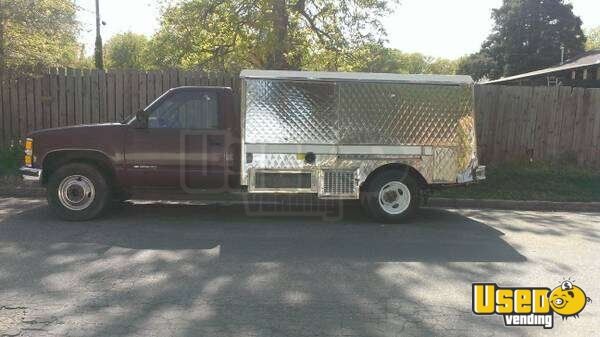 2000 Chevy 3500 All-purpose Food Truck Virginia Gas Engine for Sale