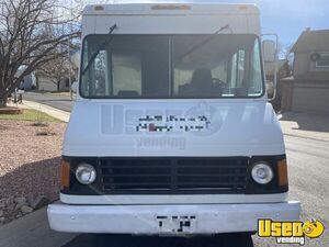 2000 P30 All-purpose Food Truck Stainless Steel Wall Covers Colorado Gas Engine for Sale