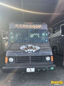 2000 P32 All-purpose Food Truck Concession Window Texas Diesel Engine for Sale