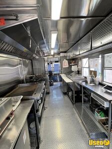 2001 Grumman Olson Step Van Kitchen Food Truck All-purpose Food Truck Exterior Customer Counter Nevada Gas Engine for Sale