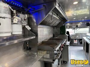 2001 P42 All-purpose Food Truck Additional 1 Ohio Diesel Engine for Sale