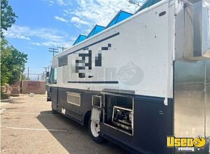 2001 P42 All-purpose Food Truck Concession Window California Diesel Engine for Sale
