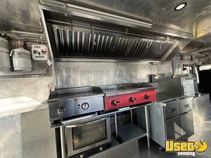 2001 P42 All-purpose Food Truck Sound System Ohio Diesel Engine for Sale