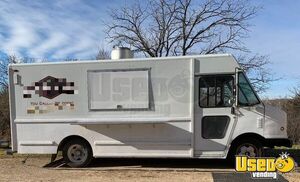 2001 Workhorse All-purpose Food Truck Concession Window Minnesota Gas Engine for Sale